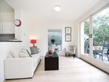 https://images.listonce.com.au/custom/160x/listings/3-hunt-street-balwyn-north-vic-3104/239/01684239_img_06.jpg?Ho-YawOEBog