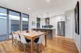 https://images.listonce.com.au/custom/160x/listings/3-jackson-lane-bentleigh-east-vic-3165/257/00552257_img_04.jpg?rE7ZmukNSnY