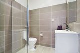 https://images.listonce.com.au/custom/160x/listings/3-kalang-road-glenroy-vic-3046/525/01772525_img_12.jpg?goaJGZtLHgE