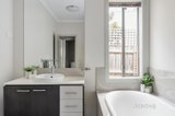 https://images.listonce.com.au/custom/160x/listings/3-kendall-street-hampton-vic-3188/789/01532789_img_10.jpg?F1poKYcQJpU