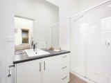 https://images.listonce.com.au/custom/160x/listings/3-kent-street-hawthorn-vic-3122/860/01684860_img_06.jpg?sCAi4ZDifjE