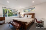 https://images.listonce.com.au/custom/160x/listings/3-kersey-place-doncaster-vic-3108/030/01886030_img_09.jpg?-V-1ECa1eHo