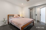 https://images.listonce.com.au/custom/160x/listings/3-kersey-place-doncaster-vic-3108/030/01886030_img_12.jpg?uJUsloS9V4U