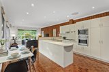 https://images.listonce.com.au/custom/160x/listings/3-kiers-avenue-mount-waverley-vic-3149/445/01911445_img_04.jpg?pSkiHlvs73s