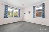 https://images.listonce.com.au/custom/160x/listings/3-layton-crescent-newtown-vic-3220/295/01893295_img_10.jpg?j9lMUm-qBKE