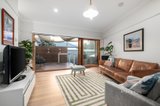 https://images.listonce.com.au/custom/160x/listings/3-lindsay-avenue-nunawading-vic-3131/960/01650960_img_05.jpg?Lz9LHJkpSeU