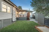 https://images.listonce.com.au/custom/160x/listings/3-lindsay-avenue-nunawading-vic-3131/960/01650960_img_14.jpg?4Ewg4IPsOms