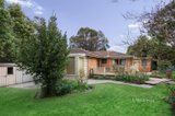 https://images.listonce.com.au/custom/160x/listings/3-liris-court-ringwood-vic-3134/631/01568631_img_11.jpg?QBPz13TzKwE