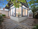 https://images.listonce.com.au/custom/160x/listings/3-little-berry-street-yarraville-vic-3013/633/01202633_img_10.jpg?TYogTLxencc