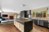 https://images.listonce.com.au/custom/160x/listings/3-lorne-grove-camberwell-vic-3124/360/01632360_img_09.jpg?JIUZ_e-kz8A