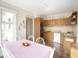 https://images.listonce.com.au/custom/160x/listings/3-lucifer-street-balwyn-north-vic-3104/028/01685028_img_03.jpg?x0dnH9YCbYI