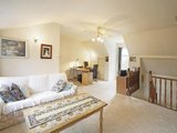 https://images.listonce.com.au/custom/160x/listings/3-lucifer-street-balwyn-north-vic-3104/028/01685028_img_04.jpg?_za8V_E4Yd8