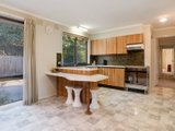 https://images.listonce.com.au/custom/160x/listings/3-lutana-court-mooroolbark-vic-3138/427/01524427_img_06.jpg?-JsDNxpvde8