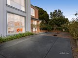 https://images.listonce.com.au/custom/160x/listings/3-major-street-doncaster-east-vic-3109/036/01732036_img_02.jpg?I09wIYQVHUo