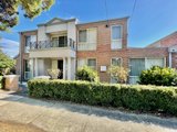 https://images.listonce.com.au/custom/160x/listings/3-major-street-doncaster-east-vic-3109/952/01771952_img_01.jpg?TmlJehdIEFU