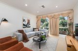 https://images.listonce.com.au/custom/160x/listings/3-major-street-doncaster-east-vic-3109/952/01771952_img_05.jpg?y3eF-AqL9vU