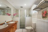 https://images.listonce.com.au/custom/160x/listings/3-major-street-ringwood-vic-3134/989/01070989_img_07.jpg?Ni6EI5WqdbY