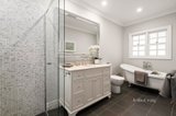 https://images.listonce.com.au/custom/160x/listings/3-mckay-court-ringwood-vic-3134/637/01721637_img_10.jpg?oyxlcE5JFc8