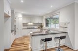 https://images.listonce.com.au/custom/160x/listings/3-melba-way-croydon-hills-vic-3136/223/01257223_img_05.jpg?47Sc7Vmg3o8