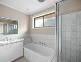 https://images.listonce.com.au/custom/160x/listings/3-melody-close-lilydale-vic-3140/773/01906773_img_05.jpg?QCeTi-uxrfI