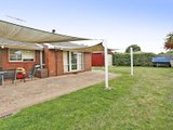 https://images.listonce.com.au/custom/160x/listings/3-michelle-court-lara-vic-3212/211/01699211_img_10.jpg?OXcHhY2shl8