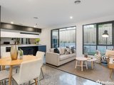 https://images.listonce.com.au/custom/160x/listings/3-mills-place-mooroolbark-vic-3138/863/01525863_img_07.jpg?kF_LHgw8pt8