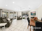 https://images.listonce.com.au/custom/160x/listings/3-minkara-court-croydon-vic-3136/837/01525837_img_03.jpg?iBrmd4RS1BE