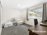 https://images.listonce.com.au/custom/160x/listings/3-minkara-court-croydon-vic-3136/837/01525837_img_11.jpg?u_WlMEb2l48