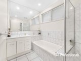 https://images.listonce.com.au/custom/160x/listings/3-minkara-court-croydon-vic-3136/837/01525837_img_14.jpg?P2GrZvLWTwA