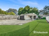 https://images.listonce.com.au/custom/160x/listings/3-minkara-court-croydon-vic-3136/837/01525837_img_21.jpg?GdUaNuqxwyM