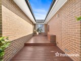 https://images.listonce.com.au/custom/160x/listings/3-minkara-court-croydon-vic-3136/837/01525837_img_22.jpg?63F_mQIB3N8