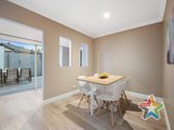 https://images.listonce.com.au/custom/160x/listings/3-moore-avenue-croydon-vic-3136/551/01525551_img_03.jpg?ocEvI_Tet98