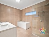 https://images.listonce.com.au/custom/160x/listings/3-moore-avenue-croydon-vic-3136/551/01525551_img_10.jpg?ezWfcqjUNUA