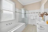 https://images.listonce.com.au/custom/160x/listings/3-mowat-street-geelong-west-vic-3218/122/01706122_img_06.jpg?BMMfrDdDFiM