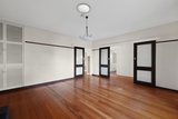 https://images.listonce.com.au/custom/160x/listings/3-neville-street-bentleigh-east-vic-3165/775/01905775_img_12.jpg?-tXvb0u6XcA