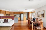 https://images.listonce.com.au/custom/160x/listings/3-olympic-avenue-montmorency-vic-3094/405/01833405_img_03.jpg?m9ljFb4uMbo