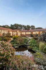 https://images.listonce.com.au/custom/160x/listings/3-orchard-rise-park-orchards-vic-3114/901/01950901_img_21.jpg?2UalWe4zMHs