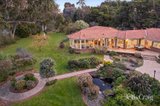 https://images.listonce.com.au/custom/160x/listings/3-orchard-rise-park-orchards-vic-3114/901/01950901_img_23.jpg?Py1ckn0Zj6Y