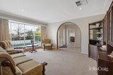 https://images.listonce.com.au/custom/160x/listings/3-oregon-drive-donvale-vic-3111/914/01772914_img_03.jpg?hZmRTcJfri0