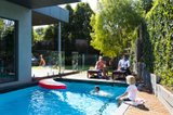 https://images.listonce.com.au/custom/160x/listings/3-osney-avenue-ivanhoe-vic-3079/403/00756403_img_02.jpg?_piDmMYEi7k