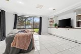https://images.listonce.com.au/custom/160x/listings/3-pages-court-mount-clear-vic-3350/229/01949229_img_17.jpg?QBu6m9iZuNA
