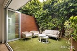 https://images.listonce.com.au/custom/160x/listings/3-palmer-street-richmond-vic-3121/137/01830137_img_04.jpg?uJGtvPHav5M