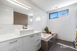 https://images.listonce.com.au/custom/160x/listings/3-panel-street-mitcham-vic-3132/987/01877987_img_14.jpg?R2Ls6yPpyHk
