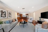 https://images.listonce.com.au/custom/160x/listings/3-paris-court-mooroolbark-vic-3138/113/01891113_img_06.jpg?INKAsQf0yM0