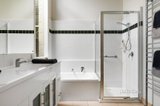 https://images.listonce.com.au/custom/160x/listings/3-park-road-middle-park-vic-3206/651/01705651_img_09.jpg?XJE3YrbMVrY