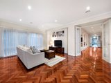 https://images.listonce.com.au/custom/160x/listings/3-percy-street-balwyn-vic-3103/042/01684042_img_07.jpg?KWY2NszWqhY