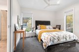 https://images.listonce.com.au/custom/160x/listings/3-perrins-street-daylesford-vic-3460/128/01896128_img_13.jpg?7DfyFLqMf3w