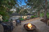https://images.listonce.com.au/custom/160x/listings/3-pickn-pan-way-warrandyte-vic-3113/896/00851896_img_08.jpg?YYwxDYH1Ftc