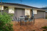 https://images.listonce.com.au/custom/160x/listings/3-portsmouth-street-mount-waverley-vic-3149/527/00249527_img_10.jpg?p4X_-PfzhMI