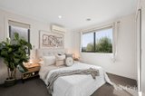 https://images.listonce.com.au/custom/160x/listings/3-prestige-close-mooroolbark-vic-3138/834/01898834_img_07.jpg?IhNxANFP-dw
